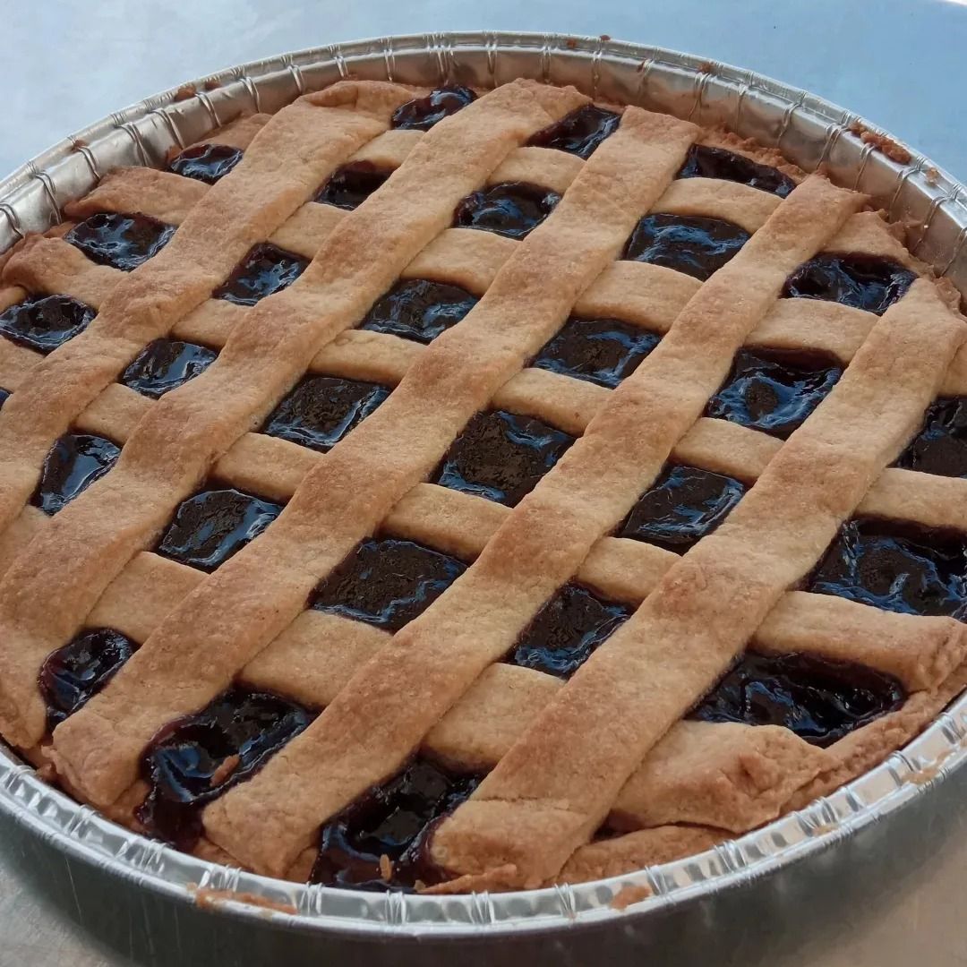 Crostata con marmellata ai frutti di bosco... semplice ma sempre di grande effetto