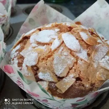 Ricetta Panettoncini mandorlati con gocce di cioccolato