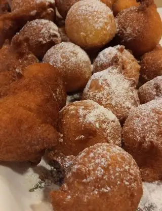 Ricetta Frittelle di carnevale al profumo di limone di angela876