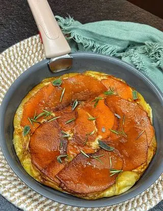 Ricetta Tarte tatin di zucca e scamorza affumicata di Burrataepistacchi