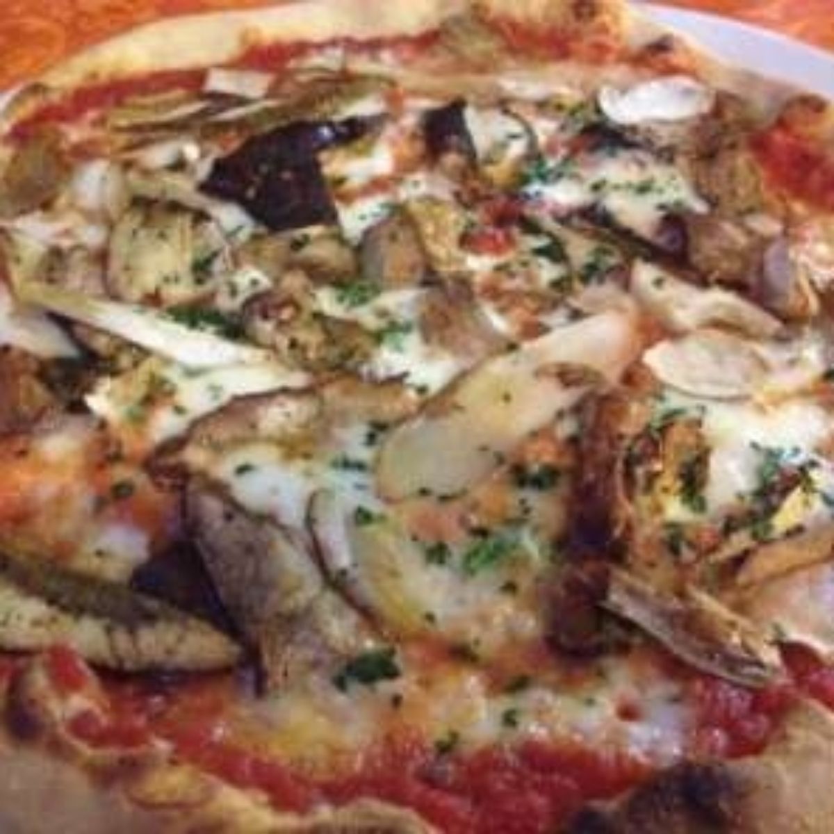 Pizza ai funghi porcini