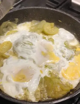 Ricetta Uova con patate zucchine e cipolla di simonuccia1984