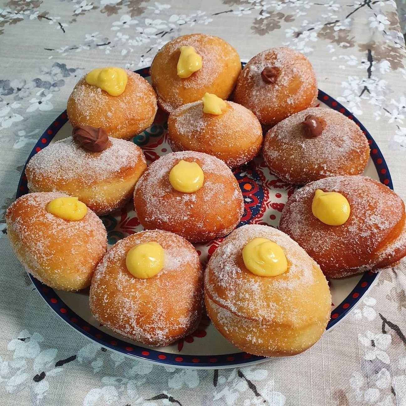 Bomboloni