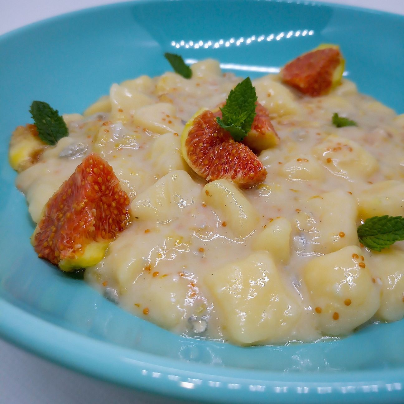 Gnocchetti di patate con fichi e gorgonzola