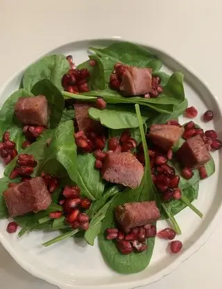 Ricetta Insalata melograno spinacino prosciutto cotto di lauriaelisa00