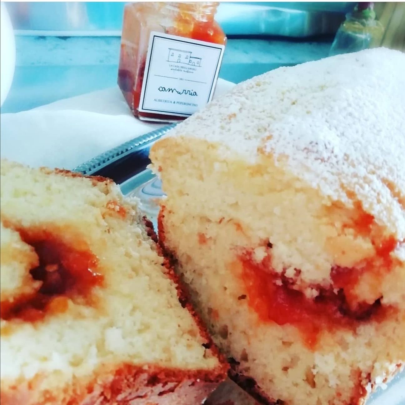 Plumcake con cuore di albicocca e peperoncino