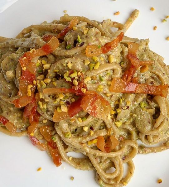 Pesto di pistacchi e guanciale croccante Al.Ta Cucina fats_food