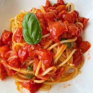 Ricetta Spaghetti al pomodoro fresco di fats_food
