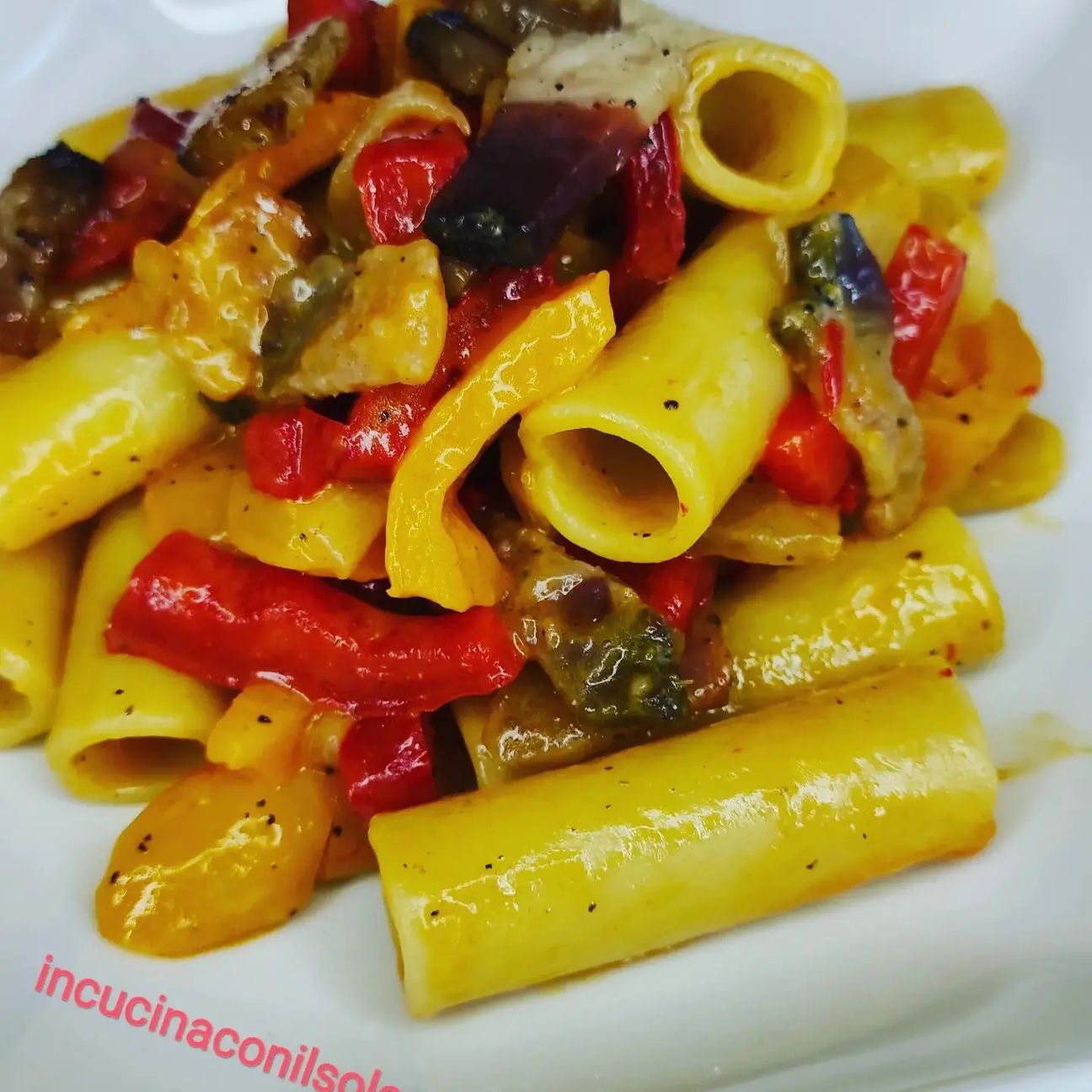 Candele spezzate, guanciale e peperoni 🌞