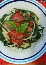 Ricetta Spaghettoni al pomodoro con fagiolini