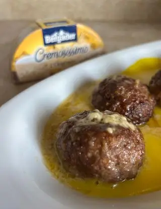 Ricetta Polpette di vitello con cuore di Cremosissimo L’originale Bergader e crema di patate allo zafferano di ileniaguarn