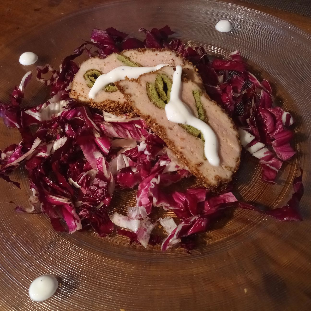 Bonroll di pollo con frittata al matcha e salsa allo yogurt