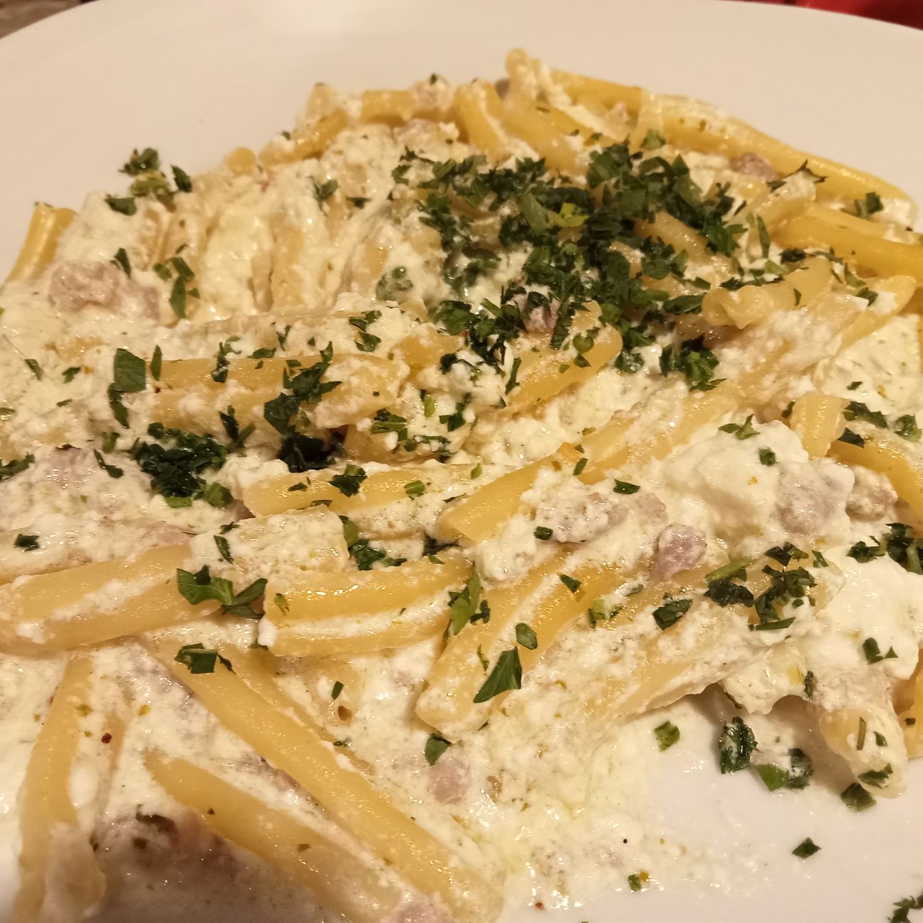 Casarecce ricotta è salsiccia
