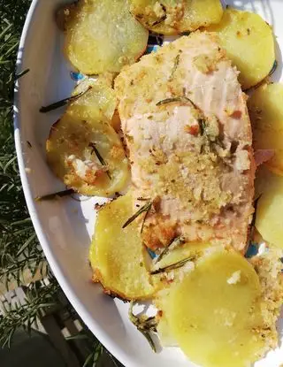 Ricetta Salmone che ho cucinato su un letto di patate di in_cucina_con_francesca