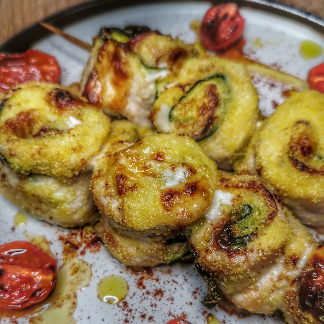 INVOLTINI DI POLLO, ZUCCHINE E SCAMORZA