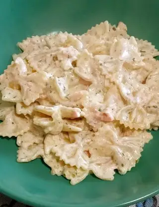Ricetta Farfalle panna e salmone a modo mio di papi.chef