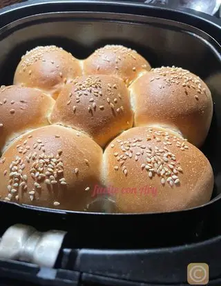 Ricetta Burger buns senza uova in friggitrice ad aria di i_love_casa_mia