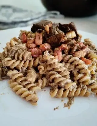 Ricetta Fusilli con Crema ai Funghi e Pancetta Senza Glutine di dolcichepassioneglutenfree