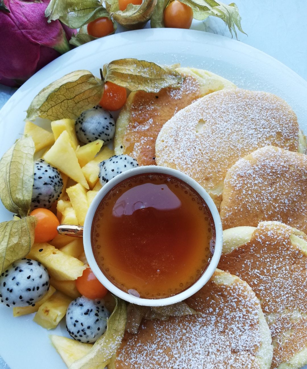 Pancakes miele e frutta tropicale 🍍