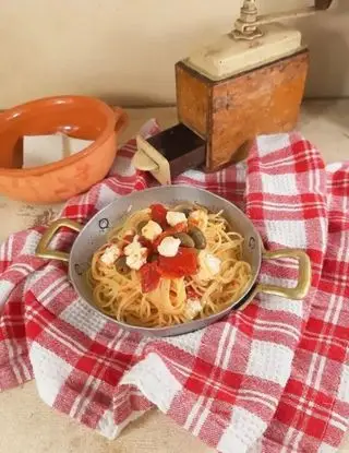Ricetta Spaghetti pepati al quartirolo di visciola.versilia