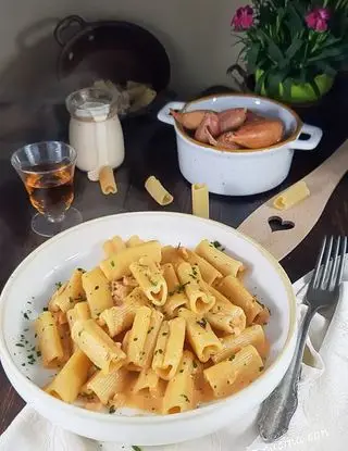 Ricetta Rigacuori al salmone affumicato di visciola.versilia