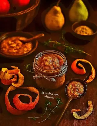 Ricetta Salsa rustica di bucce di mela di visciola.versilia