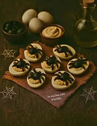 Ricetta Uova ragno di Halloween di visciola.versilia