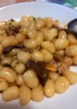 Ricetta Chicche di patate con funghi porcini e vongole