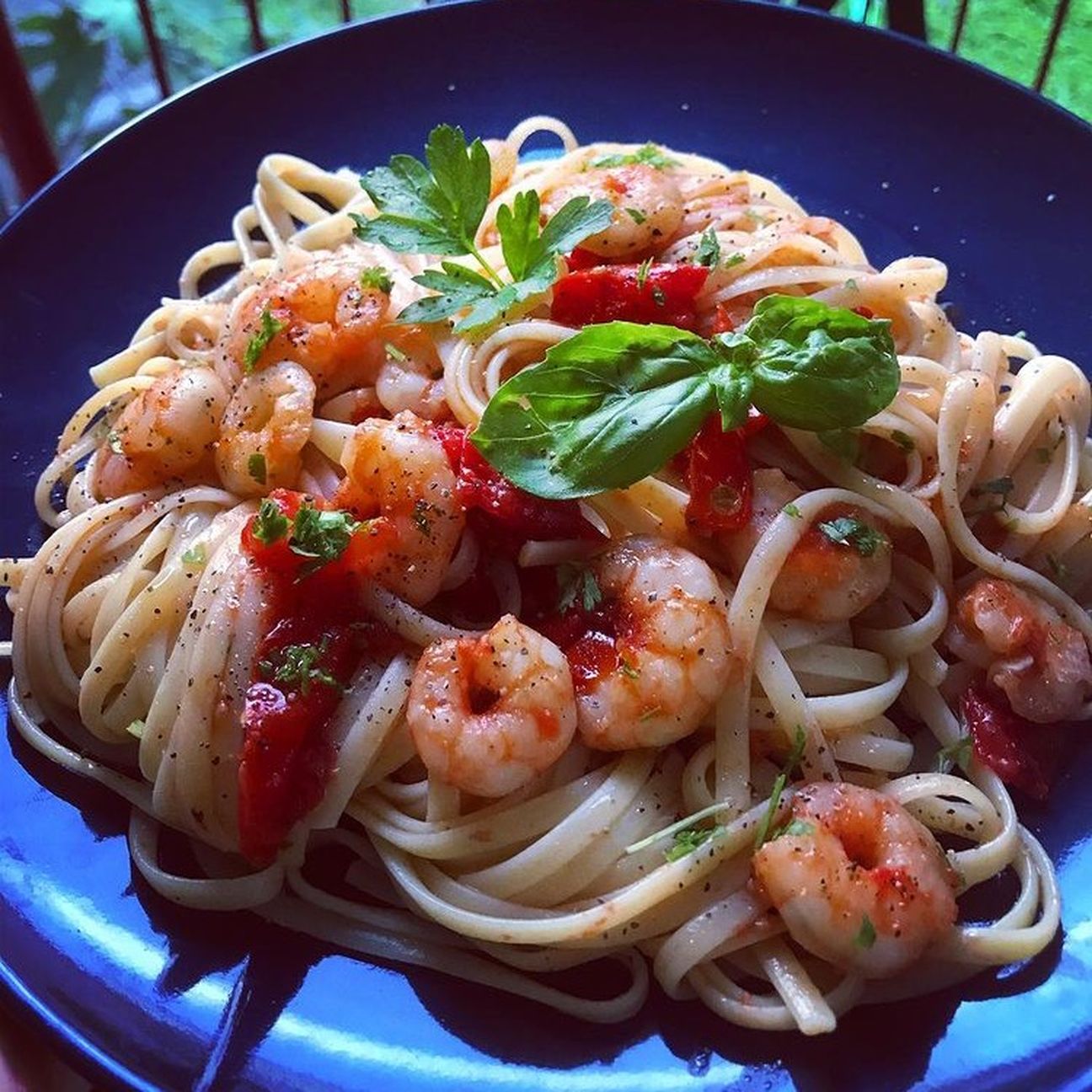 Linguine ai gamberi, pomodorini e limone 🍋 🇮🇹