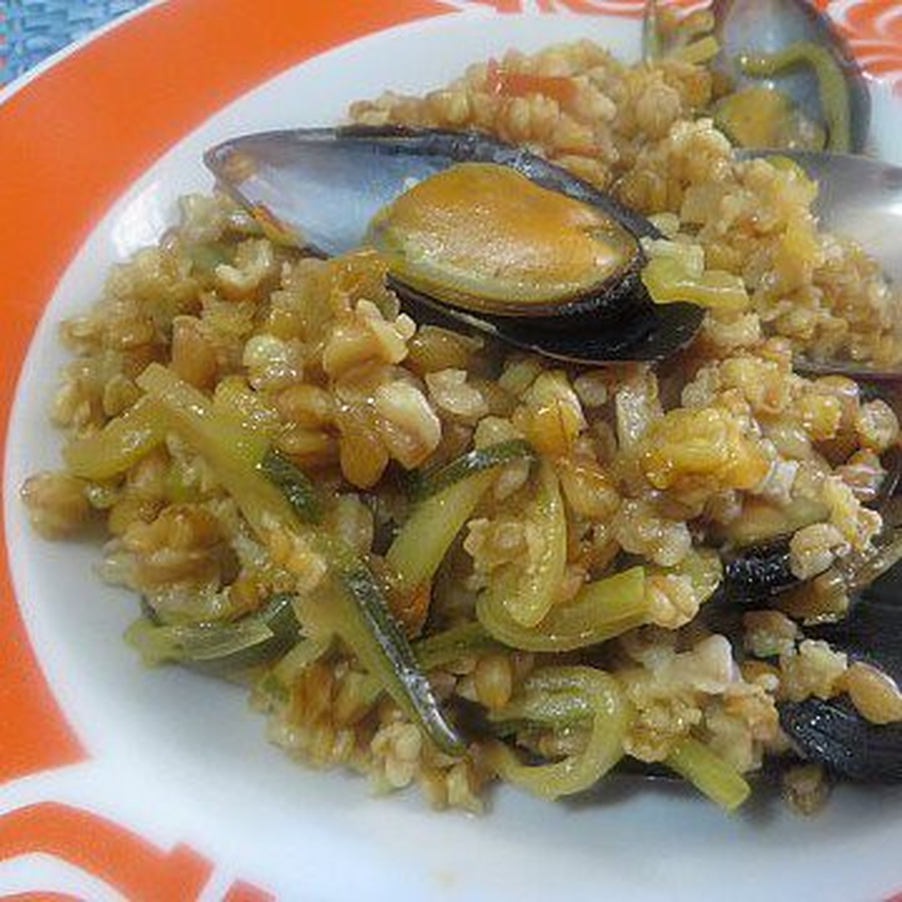 Enkir cozze e zucchine