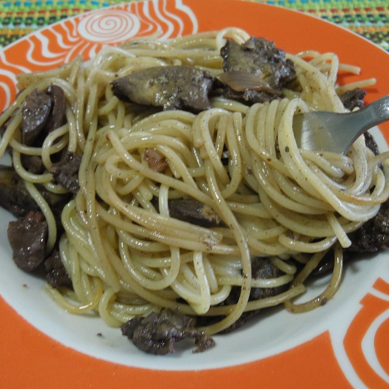 Ricetta spaghetti fegatini e chianti