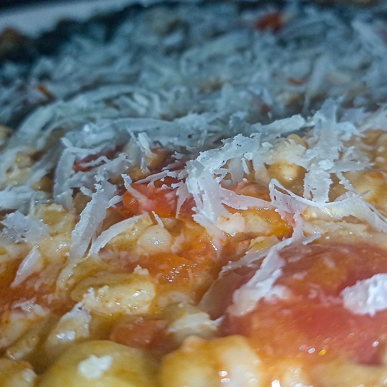 Pearl barley porridge alla pomodoro con parmesan