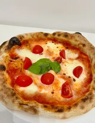 Ricetta Pizza napoletana (lievitazione 24h) di giuliettamen94