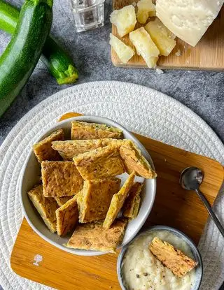 Ricetta Sfogliatine di Zucchine e Salsa Cacio e Pepe di bozza.di.colore