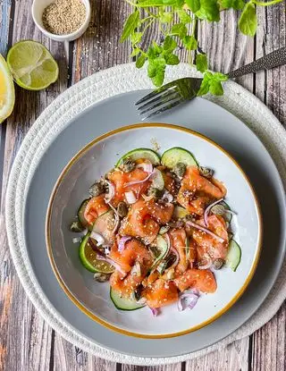 Ricetta Sashimi di Salmone in salsa di Miso di bozza.di.colore