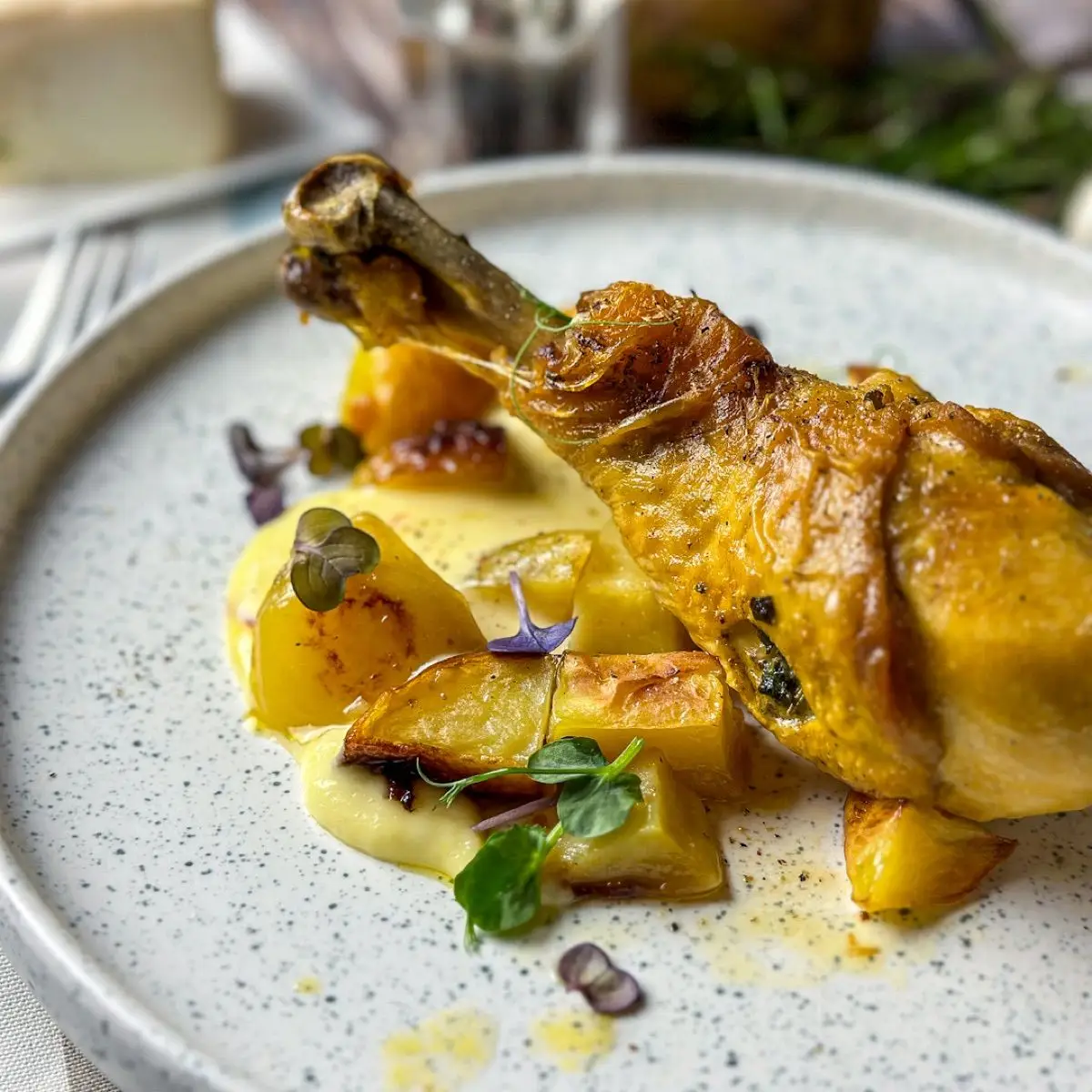 Ricetta Giambonetti di Pollo con salsa di fontina e zafferano di bozza.di.colore