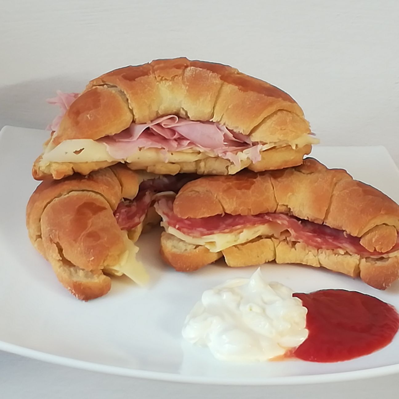 Croissant salati.