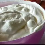 Ricetta Crema al latte: freschissima per i tuoi dolci estivi