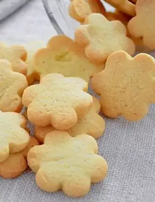 Ricetta BISCOTTI AL BURRO di giuliasarasini