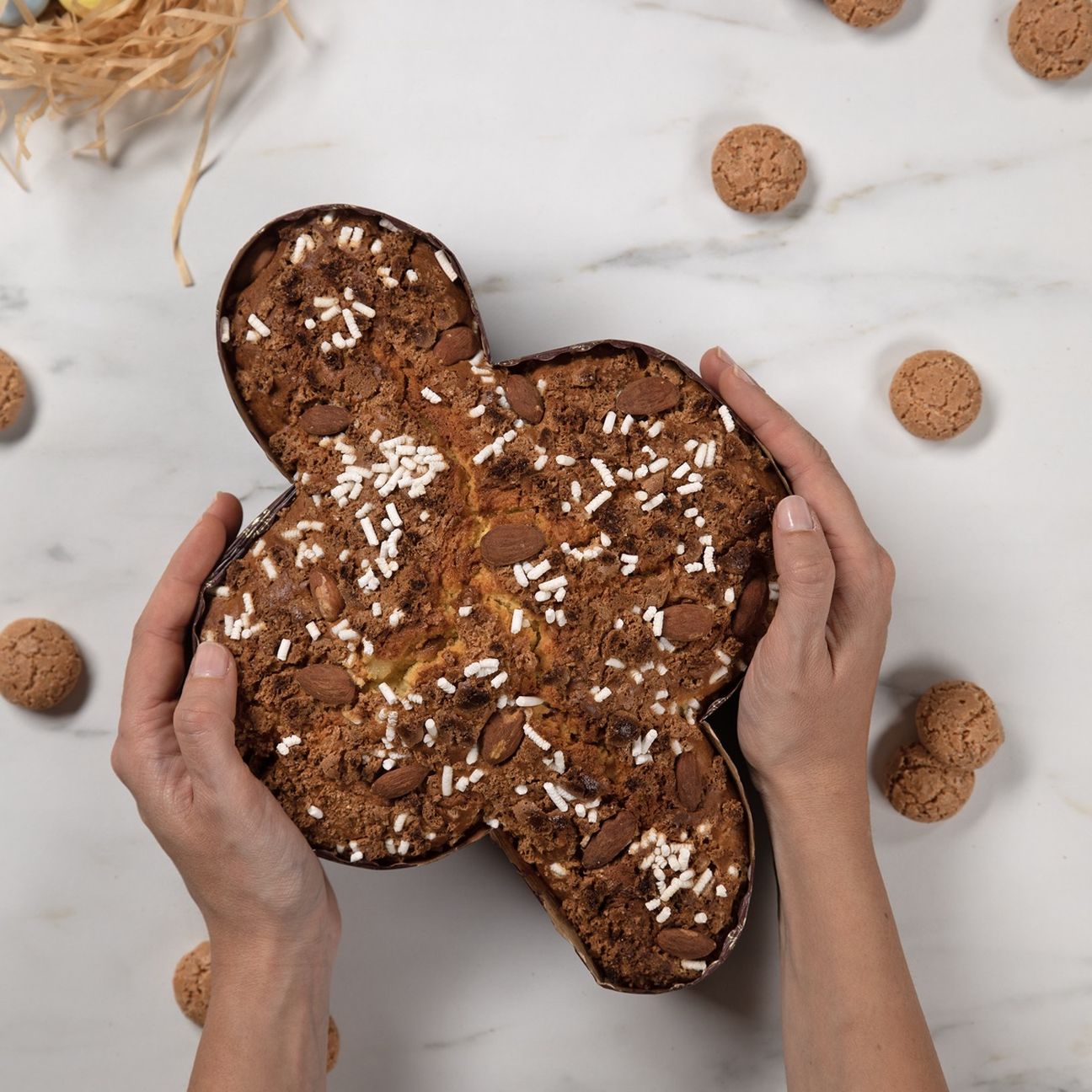 Torta colomba con amaretti e pere