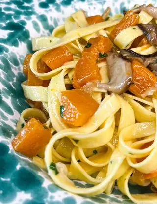 Ricetta Tagliatelle Amalfitane con Zucca, Porcini e Zola di Marzelchef