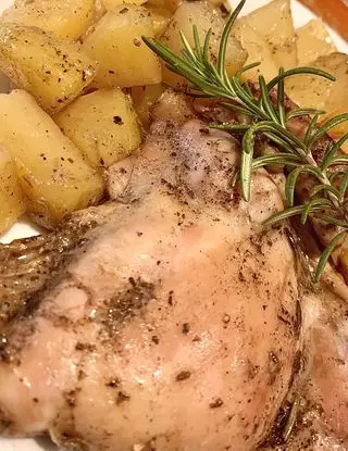 Ricetta Pollo e patate al forno con Worchestershire sauce di ognipiattounemozione