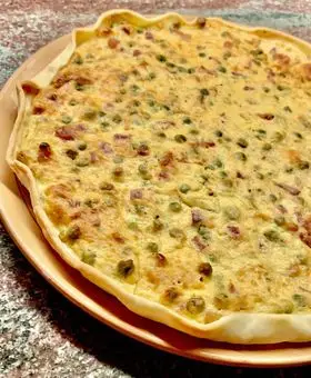 Ricetta Quiche con formaggi, piselli, ricotta e pancetta - Ricetta torta salata sfiziosa! di ognipiattounemozione