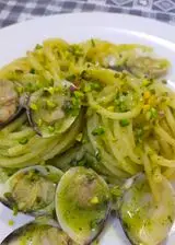 Ricetta Vongole e granella di pistacchio