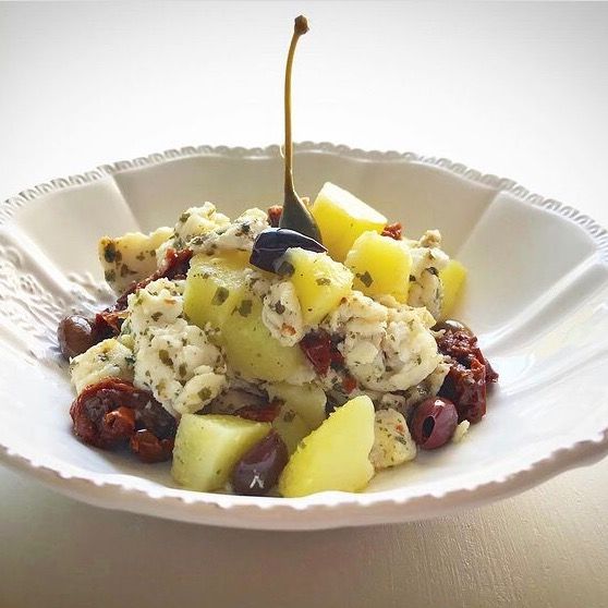 Insalata di baccalà patate e pomodori secchi