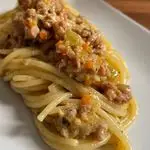 Ricetta Spaghetti al ragù bianco e latte di soya