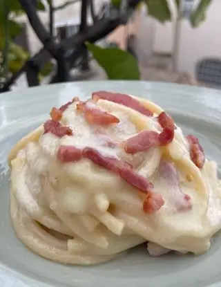 Ricetta Spaghettoni cremosi con patate e pancetta croccante 😍 di ninnalemon