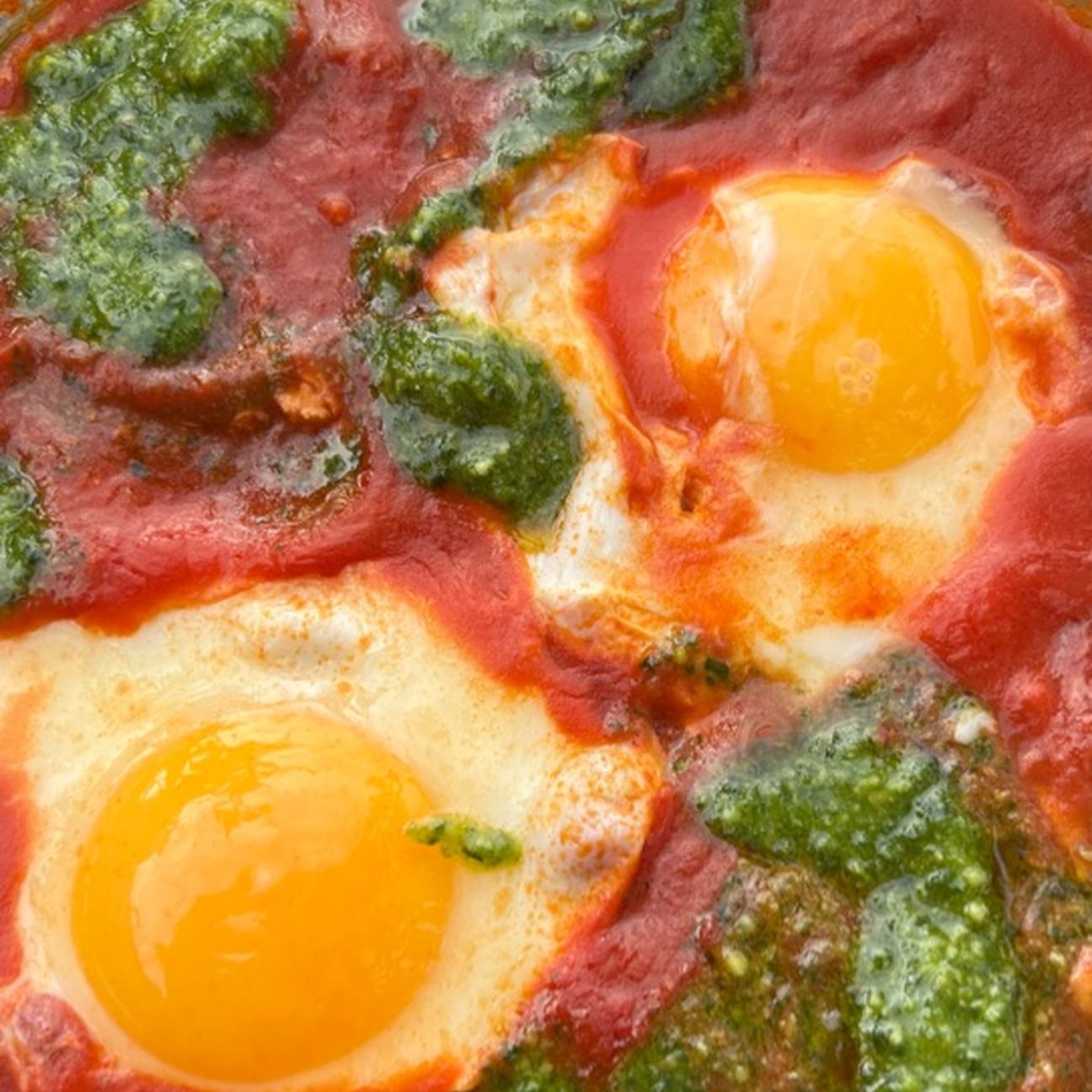 Uova in purgatorio al pesto 🌿