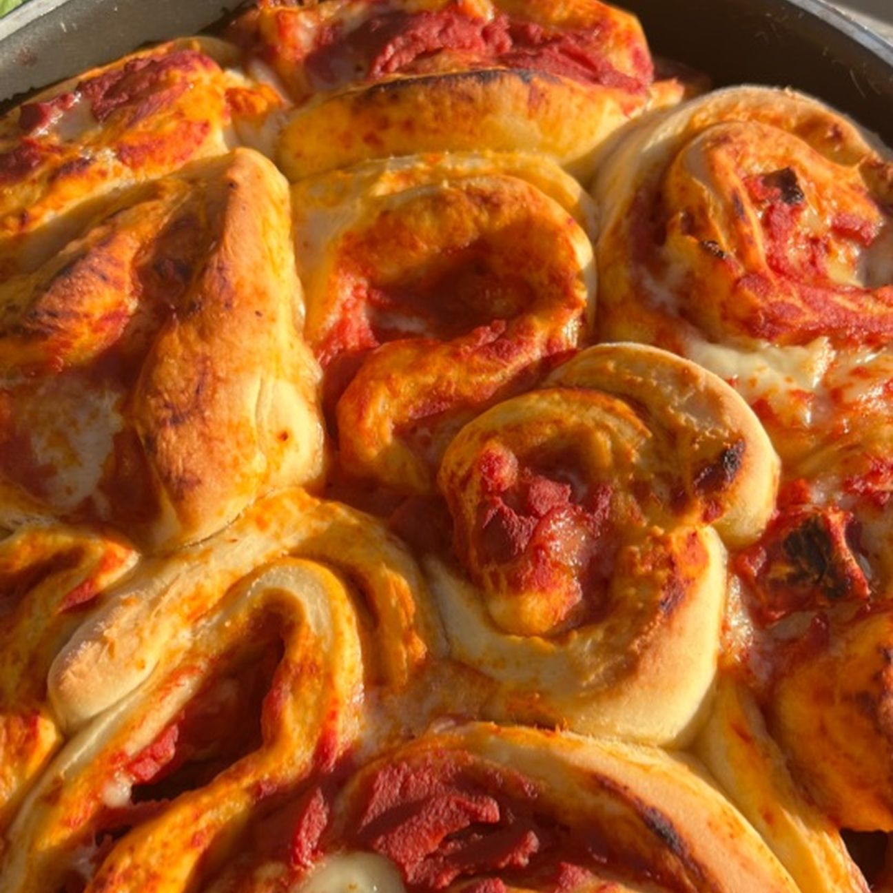 Pizza rolls