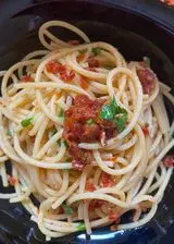 Ricetta Spaghetti capuliatu di pomodori secchi